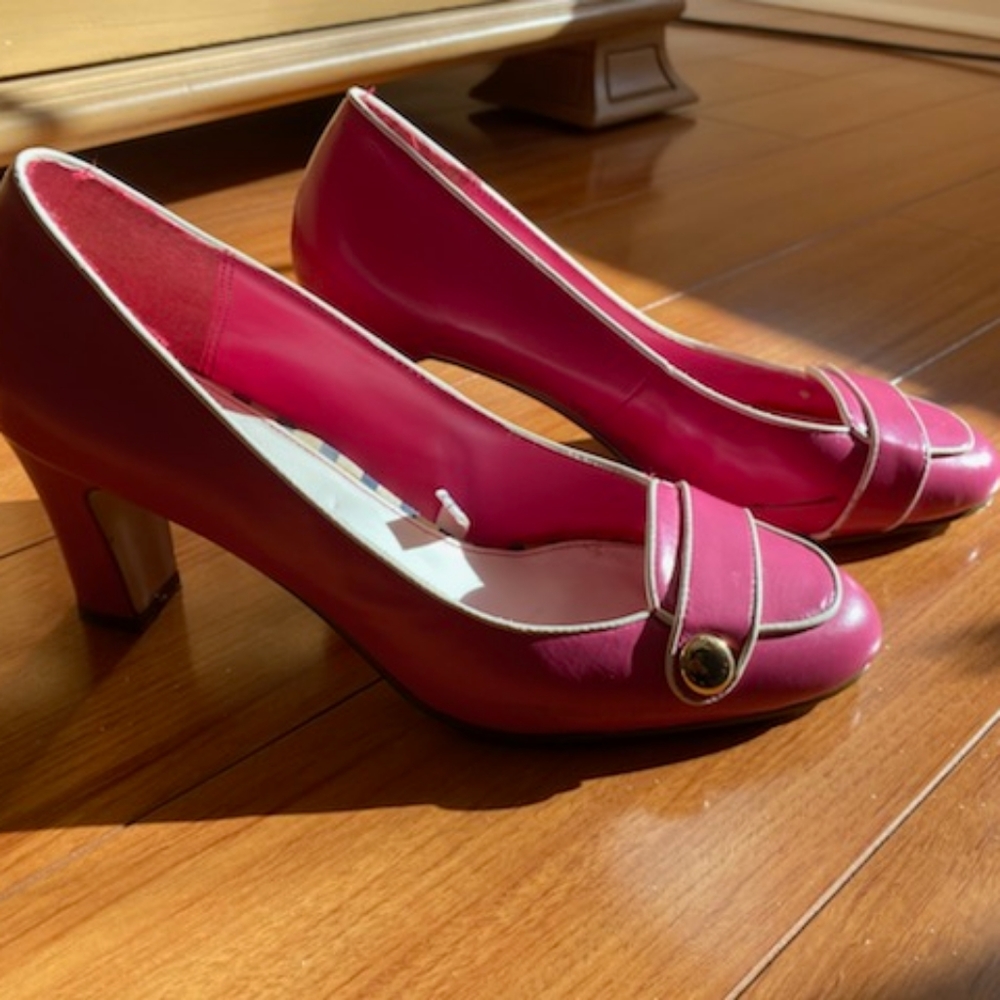 Merino Pumps - Picture 2 of 5